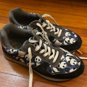 Inkkas Bao Bao Jogger Panda Sneakers